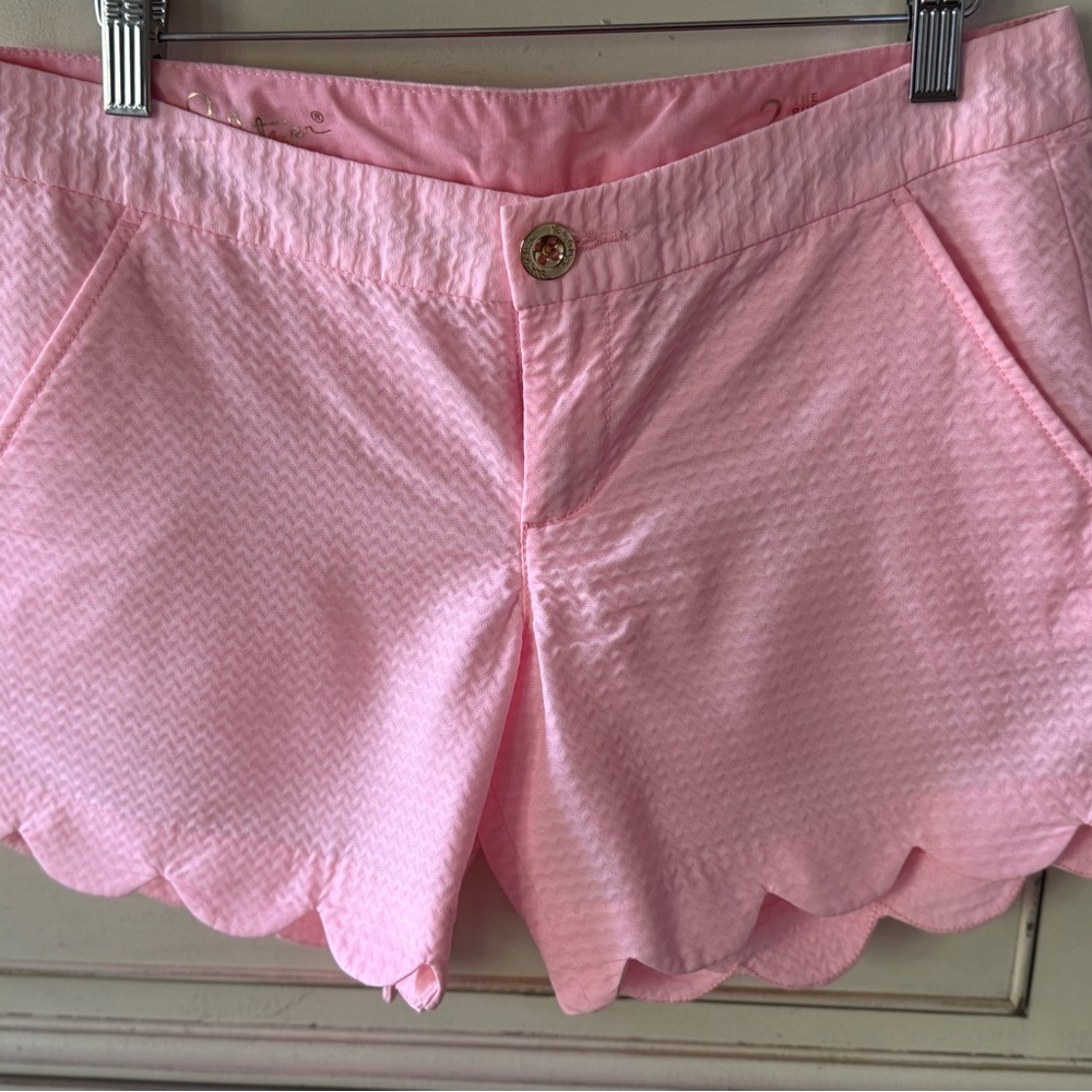 Lilly Pulitzer Light Pink Scalloped Hem High-Waist Shorts